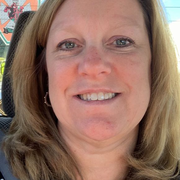 Meet your Posher, Robin - Picture 1 of 1